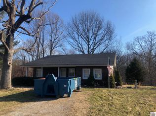 4330 Caladium Rd, Pinckneyville, IL 62274