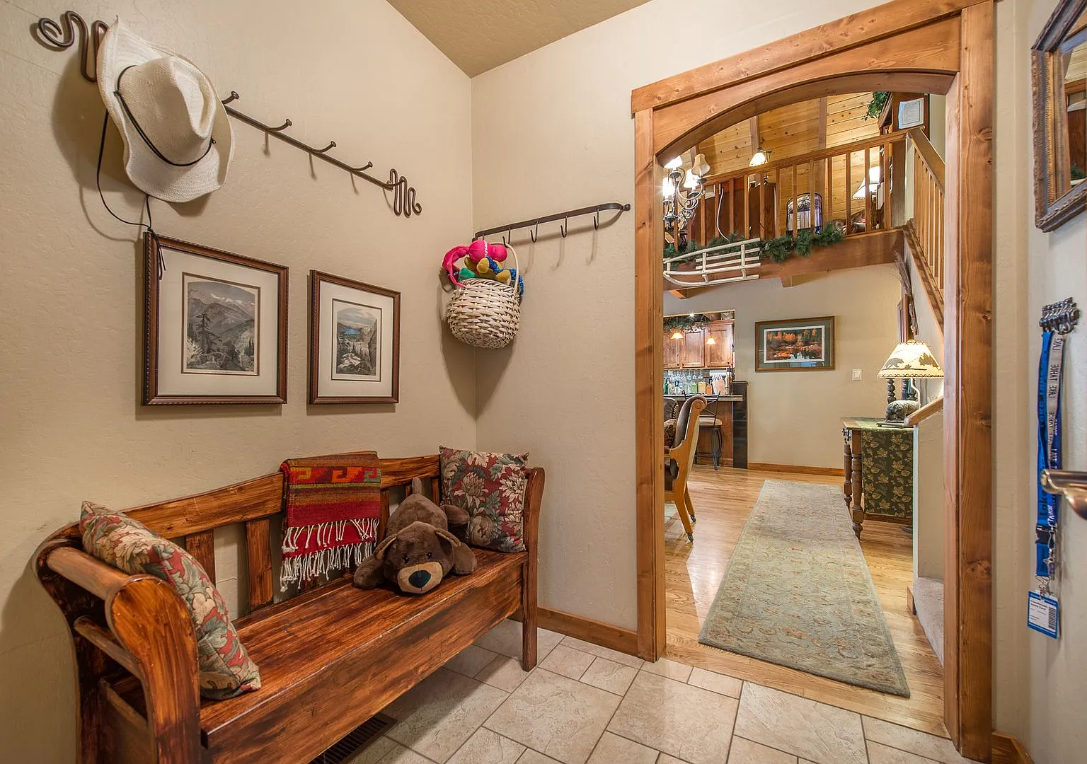 Winter Retreat in Tahoe Donner — Photo 2