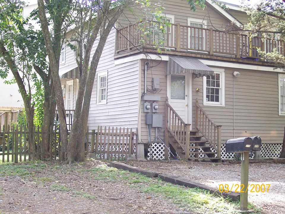 308 E Boyd Dr