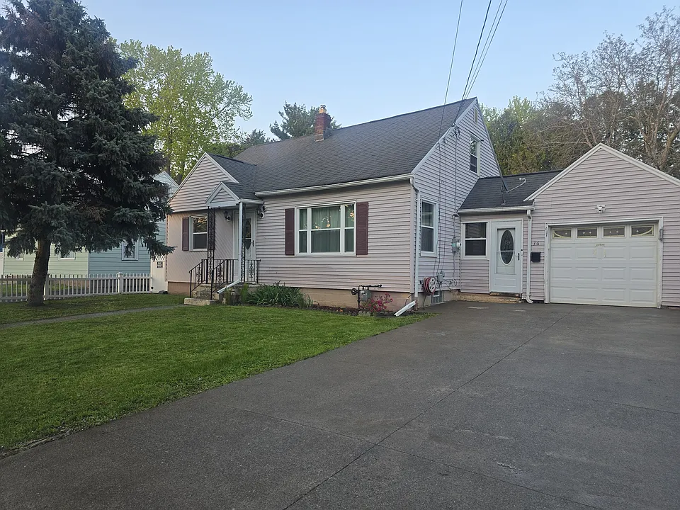 36 Florack St