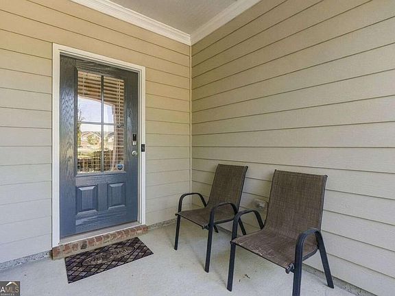 3rd image of 5624 Berney Cir