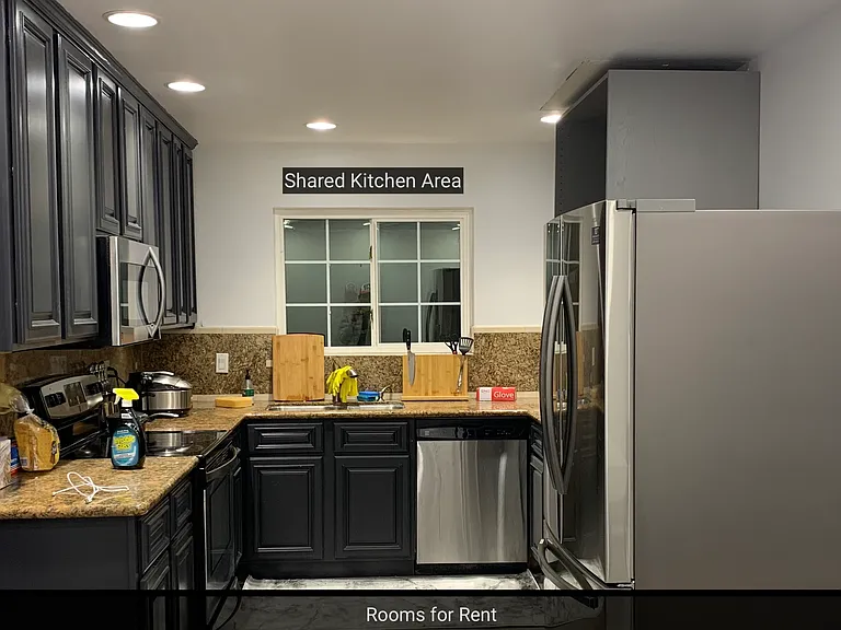828 Coral Dr #3 — Photo 3