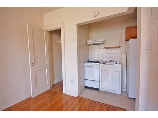 Rented by Kellie Madden, LREB | media 18