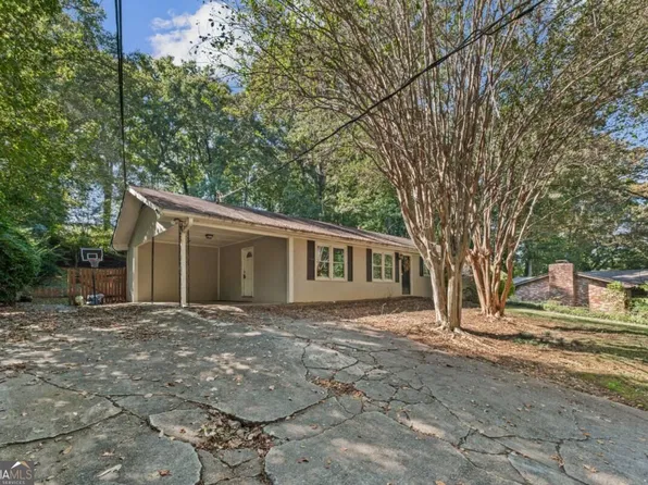 1533 Wildwood Dr, Acworth, GA 30102