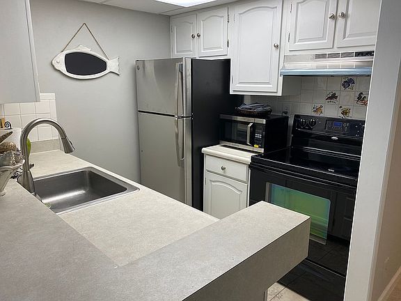 4th image of 775 Gulf Shore Dr Unit 2032