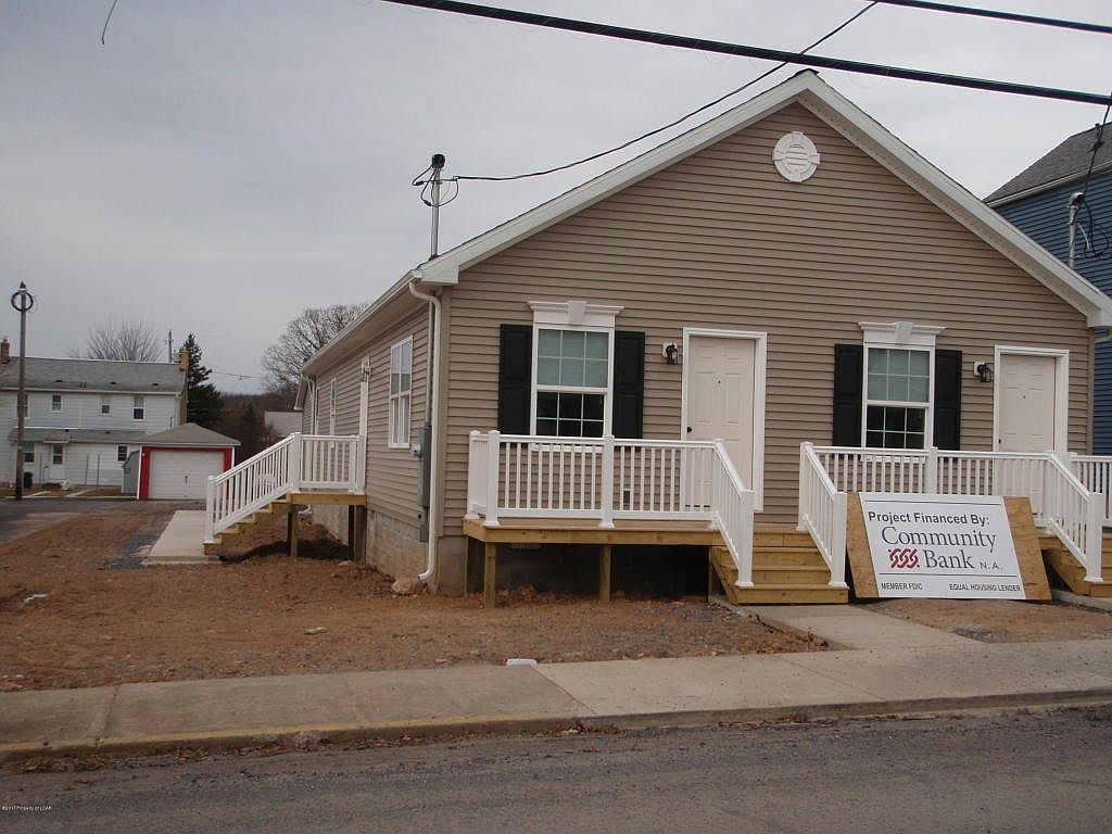 340 ridge st freeland pa 18224 zillow
