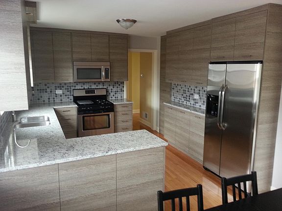 2nd image of 8060 N Oriole Ave APT 2