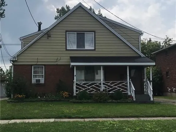 153 Meadowlawn Rd, Cheektowaga, NY 14225