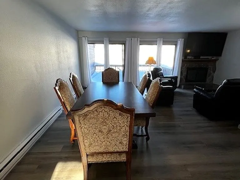 250 Cove Blvd #3 — Photo 5