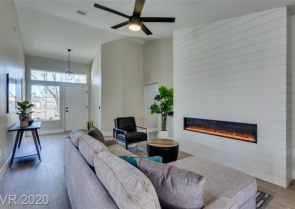 1st image of 2829 Sungold Dr