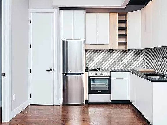 2nd image of 1603 New York Ave APT 3B