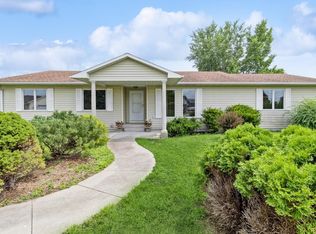 1018 Cherokee St, Nevada, IA 50201