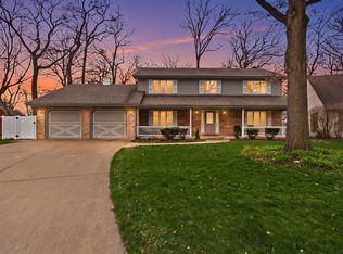 18118 Whitman Ln, Lansing, IL 60438