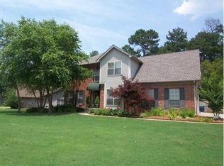 4215 Wesley Dr, Little Rock, AR 72223