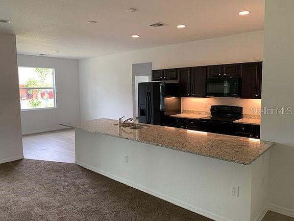 5th image of 3616 Giblin Dr