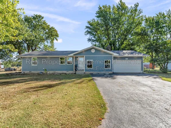 108 N Huffman Ave, Strafford, MO 65757