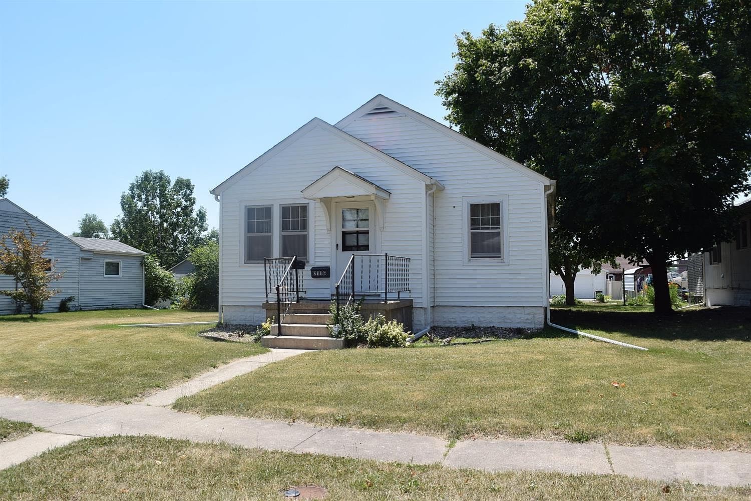 2116 Avenue E, Fort Madison, IA 52627 | Zillow
