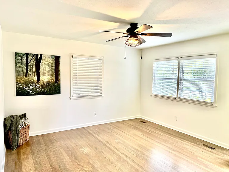 449 Lynhurst Dr — Photo 19