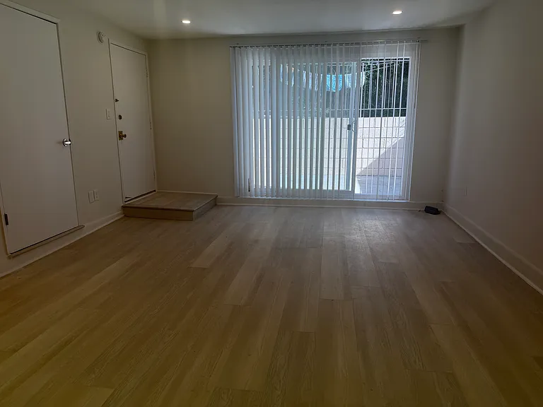 1212 N Fuller Ave #1 — Photo 12