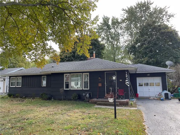 67 Cedargrove Dr, Rochester, NY 14617