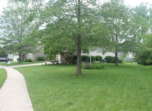 5th image of 21611 W 51st St