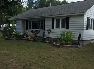 8126 Mullett Lake Rd, Cheboygan, MI 49721