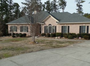 6744 Great Water Dr, Flowery Branch, GA 30542