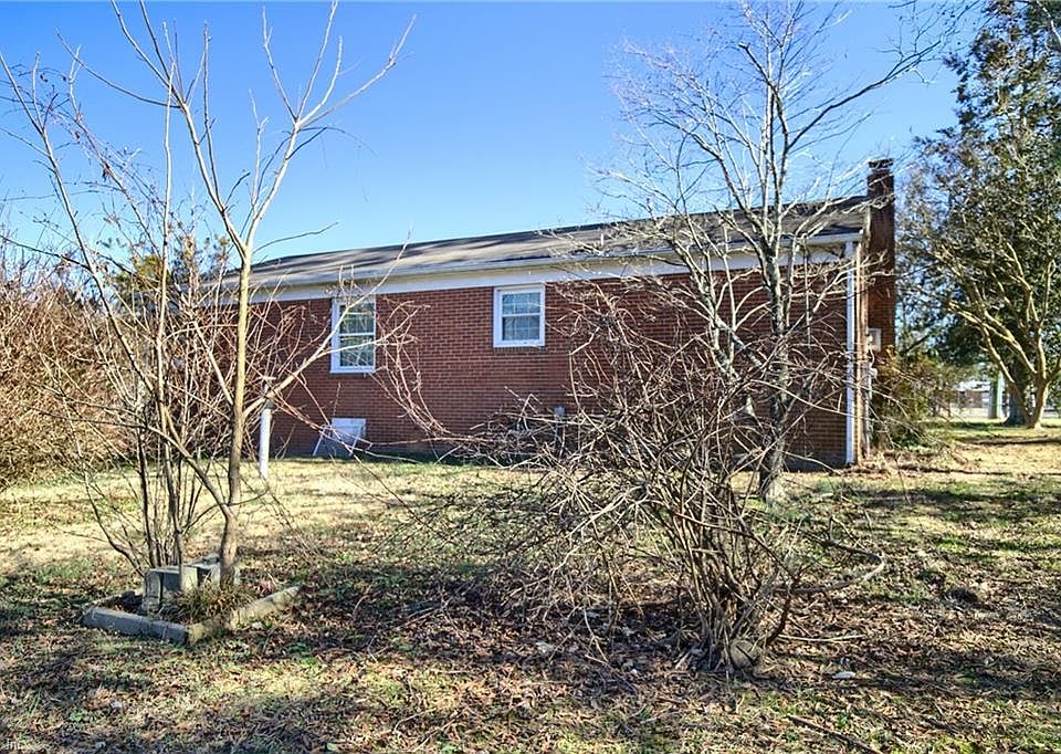 7470 Roaring Springs Rd, Gloucester, VA 23061 Zillow