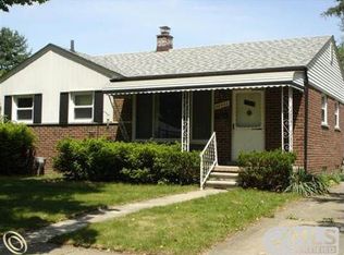 36632 Richland St, Livonia, MI 48150