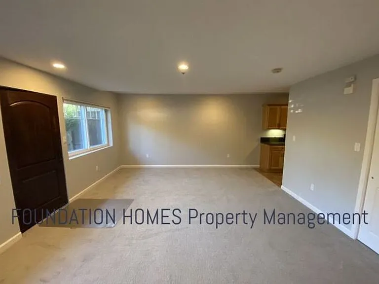 1531 Sir Francis Drake Blvd — Photo 9