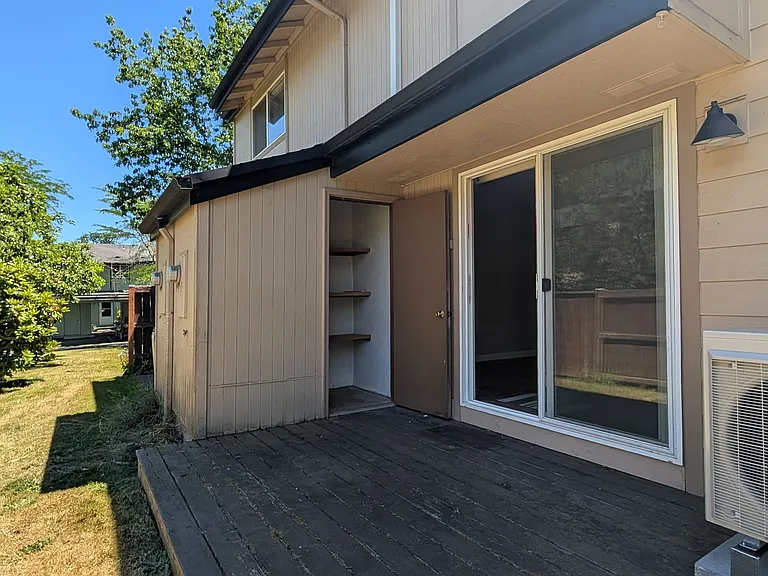 1528 Fetters Loop — Photo 14