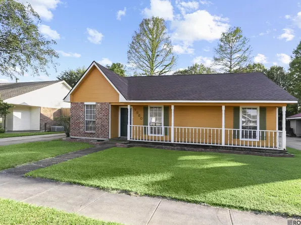7880 Bayou Fountain Ave, Baton Rouge, LA 70820
