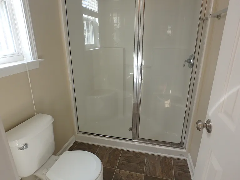 137 Tuscarora Ln — Photo 9