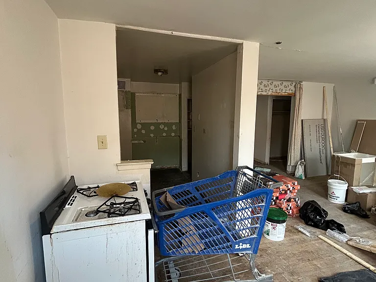 14355 41st Ave #9H — Photo 9