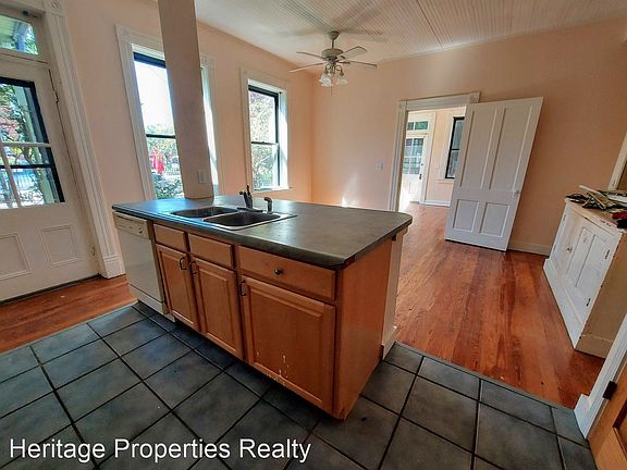 5th image of 2436R McNair Ave