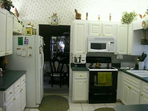 4th image of 7602 Canterbury Cir