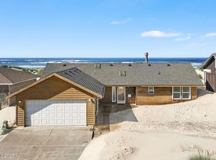 106 NW Oceania Dr, Waldport, OR 97394