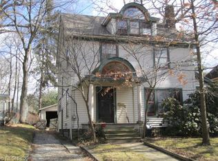 605 Pioneer St, Kent, OH 44240