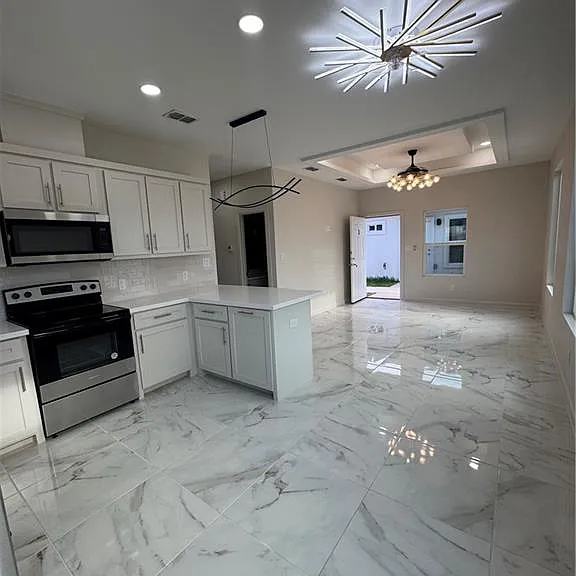 108 Dove St #3 — Photo 4