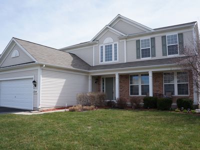 3214 Drury Ln, Carpentersville, IL, 60110