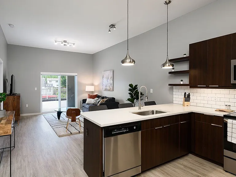 Brookside 51 — Photo 1