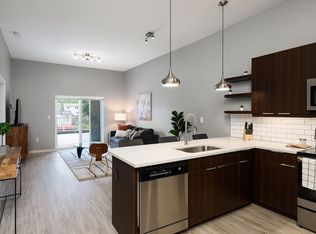 Brookside 51, Kansas City, MO 64112