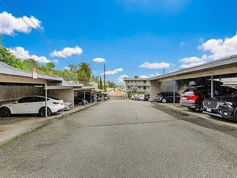 660S Garfiled — Photo 17