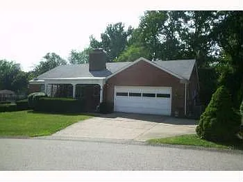 4 Shady Ln photo 1