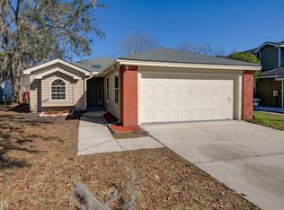208 Cypress Dr, Kingsland, GA 31548