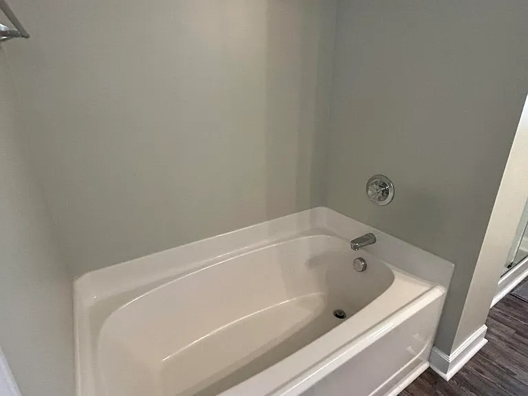 105 Lantana Ln — Photo 12