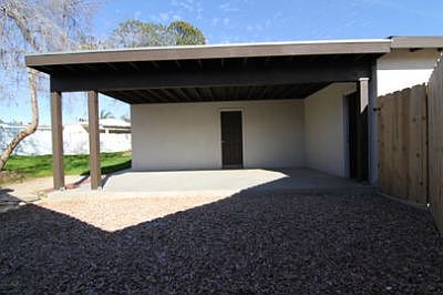 4th image of 4246 Saginaw Ave
