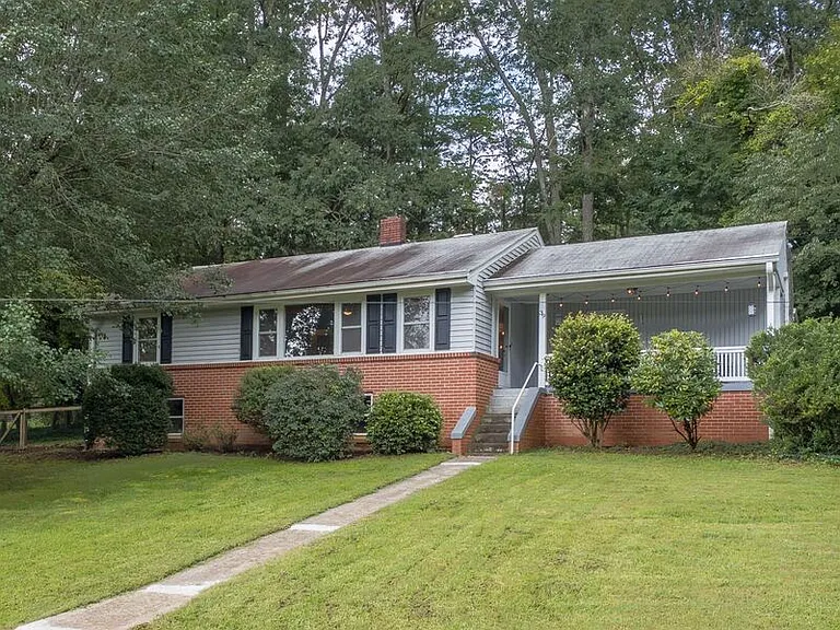 39 Reese Rd — Photo 1