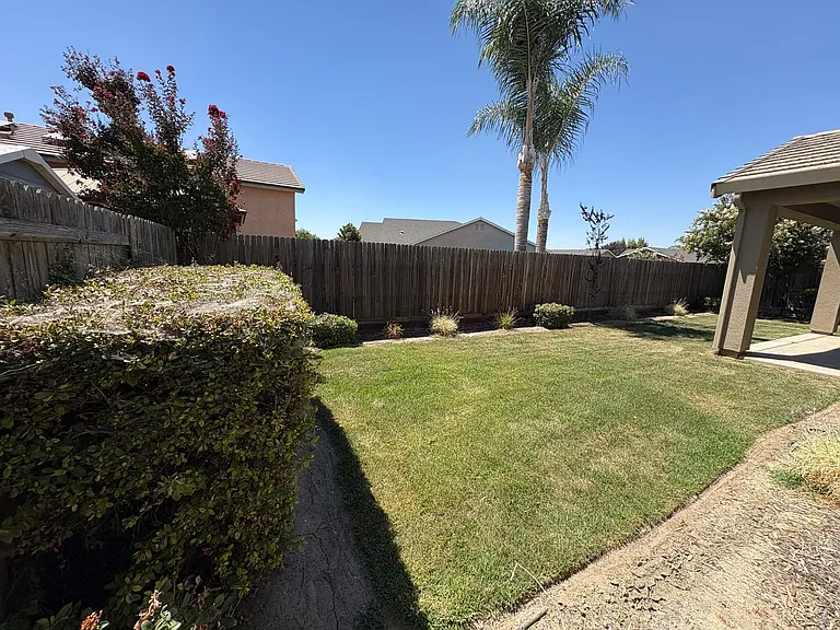 551 Montana De Oro St — Photo 29