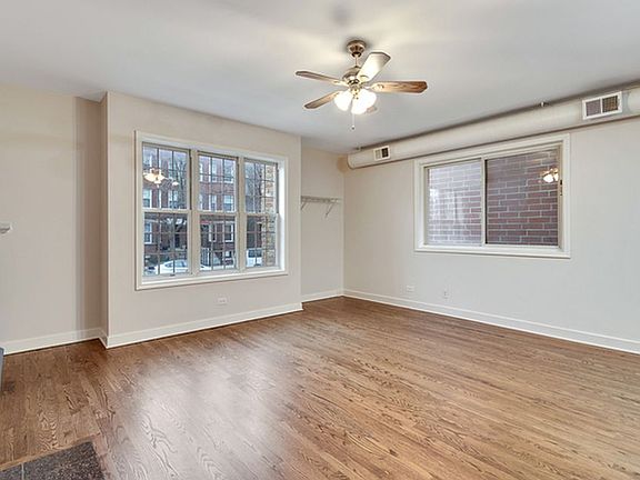4th image of 745 S Claremont Ave APT 2
